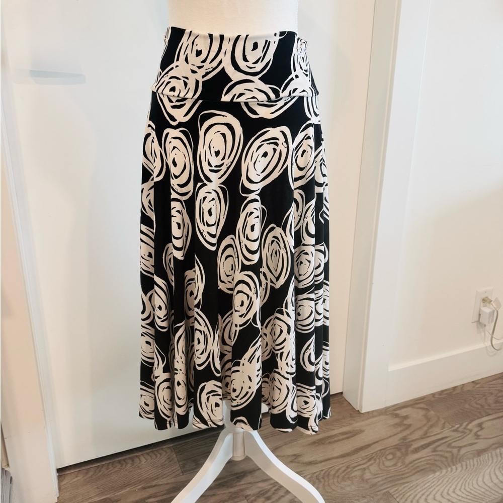 Black and White Swirl Pattern Skirt and Strapless Dress
